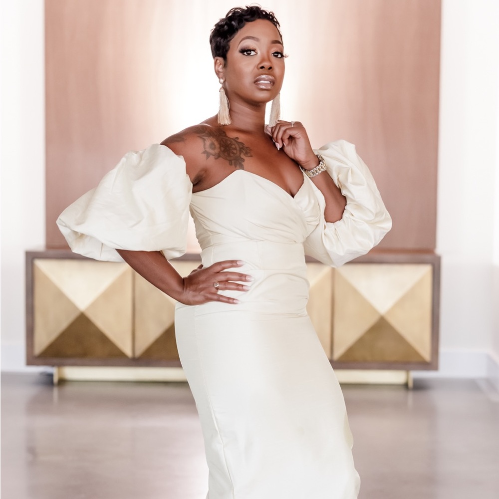 Alieva Puff Sleeve Dress